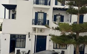 Noe Rooms In Center Of Tinos